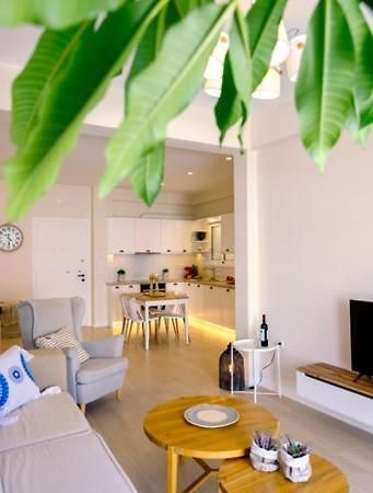 Harmony Suite In The Center Of Kalamata Exterior photo